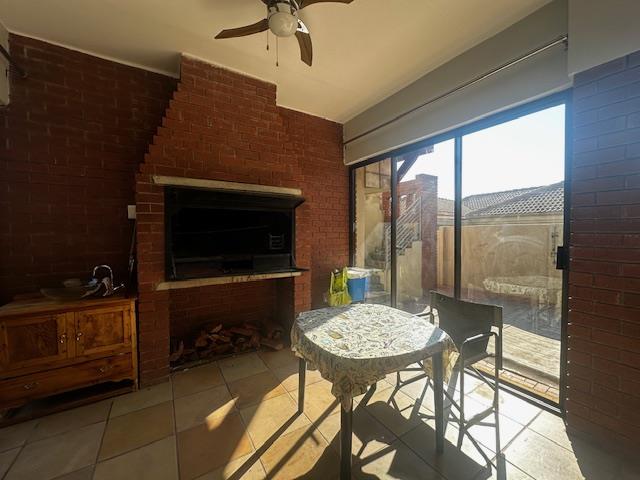 4 Bedroom Property for Sale in Woodland Hills Free State